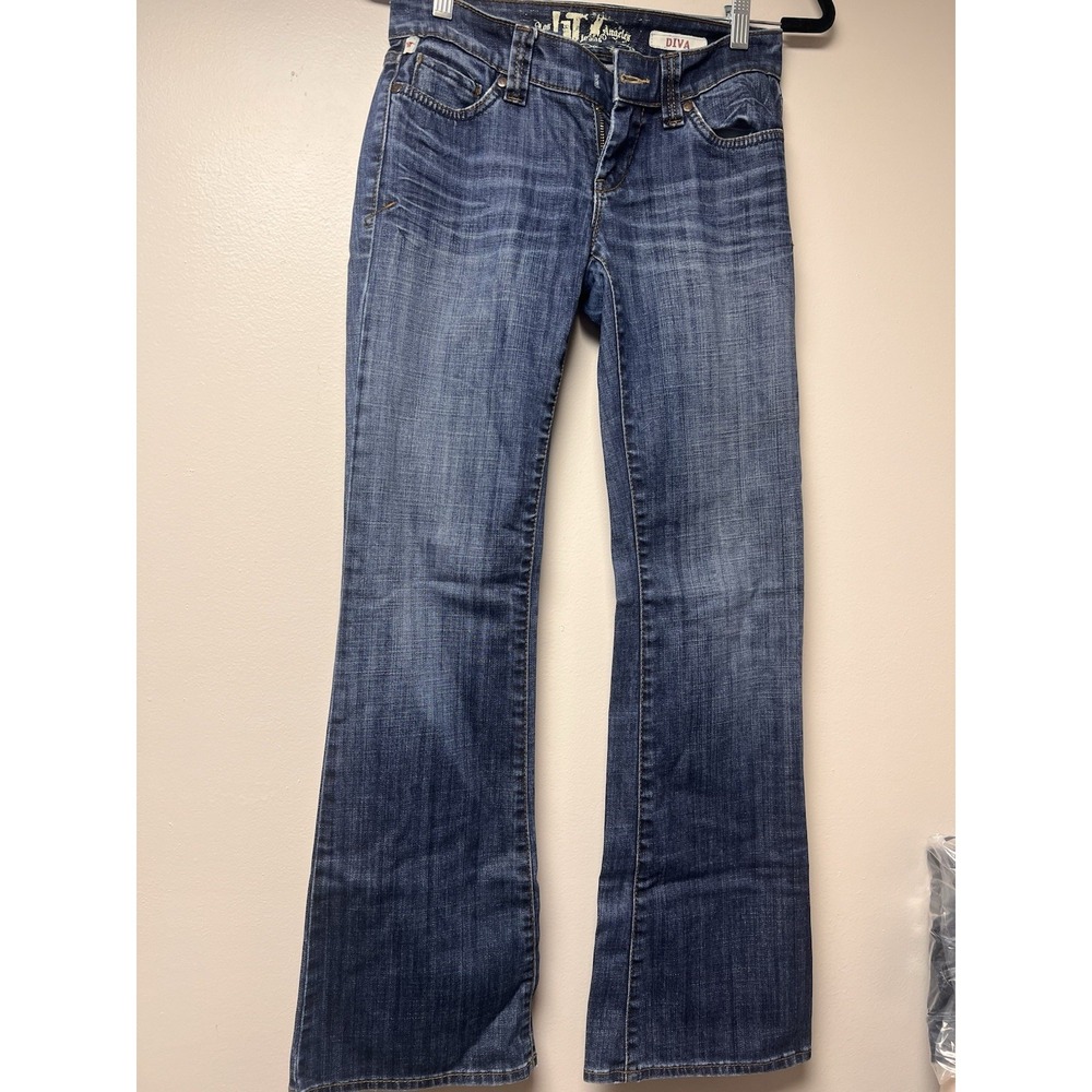 !IT Los Angeles Diva Style Womens Blue Jeans Size‎ 27